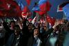 Presenečenje v Turčiji: AKP ni osvojila absolutne večine
