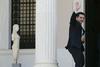 Grška vlada z novimi ministri in odlokom za odprtje bank