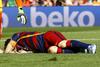 Messi z natrganimi vezmi levega kolena najmanj dva meseca brez nogometa