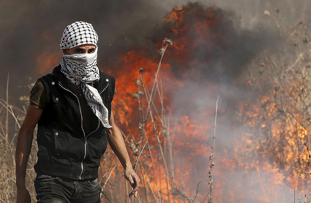 Izraelsko-palestinsko nasilje se vse bolj širi. Foto: Reuters
