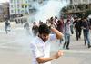Turčija za napad krivi IS, protestniki državo
