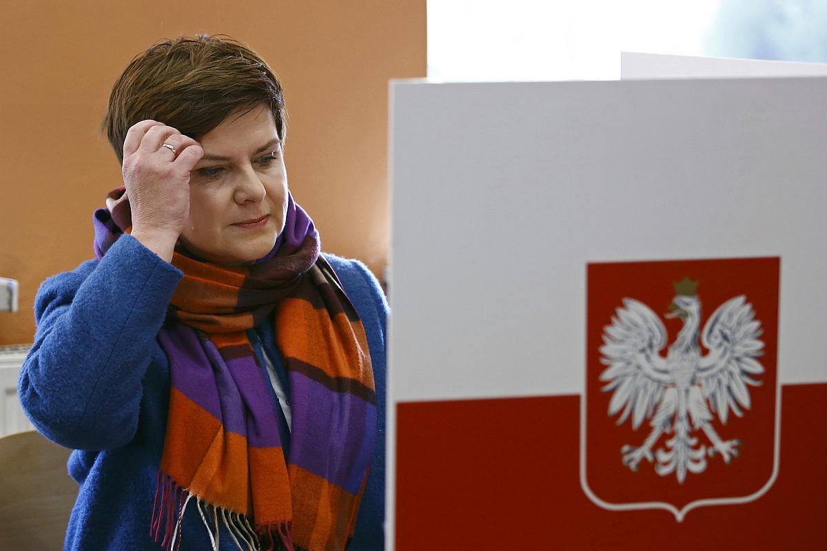 Beata Szydlo (1963) je bila premierka Poljske med letoma 2015 in 2017. Foto: Reuters