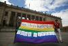Kolumbija odpravila omejitve gejem za posvojitve otrok