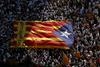 Ustavno sodišče po hitrem postopku ustavlja Katalonce