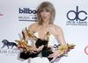 Taylor Swift prevladovala tudi na lestvici Billboard