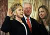 Bill in Hillary Clinton bosta spet v vlogi babice in dedka, Chelsea je drugič noseča