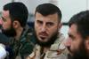 V domnevno ruskih zračnih napadih ubit vodja ene najmočnejših sirskih uporniških skupin