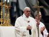Papež v poslanici poziva k solidarnosti in usmiljenju