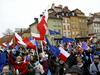 Na Poljskem več tisoč demonstrantov proti novemu medijskemu zakonu