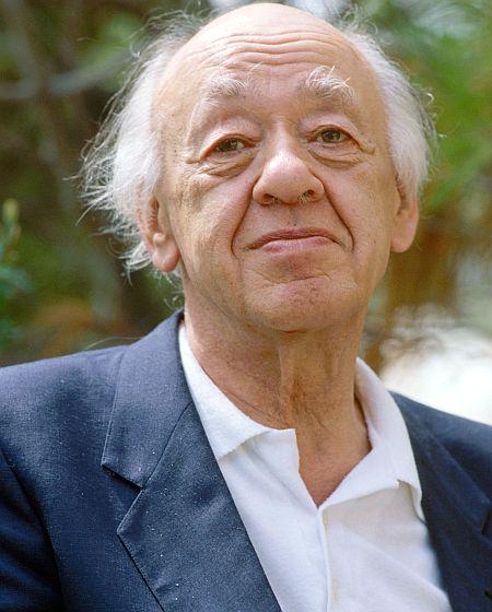 Eugène Ionesco, together with Jean Genet and Samuel Beckett, was considered the originator of the theater of the absurd.  He is best known for the works The Bald Singer, The Rhino and The King Dies.  Photo: Wikipedia
