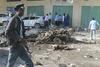 V Mogadišu v eksplozijah pred restavracijo ubitih 20 ljudi