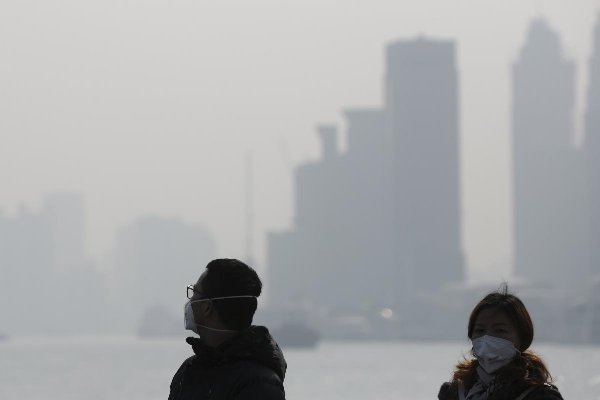 Na slab dan je zrak v Pekingu desetkrat bolj onesnažen, kot bi bilo še priporočljivo. Foto: Reuters