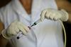 Razvili cepivi, ki sta miši obvarovali pred virusom Ziko