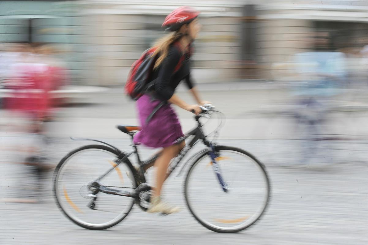 Delež poti, opravljenih s kolesom, se je od leta 2009, ko je znašal 10 odstotkov, letos dvignil na skoraj 13 odstotkov. Foto: BoBo