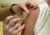 Je strah pred cepljenjem lahko nevaren za javno zdravje?