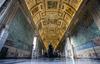 V Vatikanu prenovili znamenito Galerijo zemljevidov