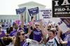 Vrhovno sodišče ZDA razveljavilo zakon proti splavu