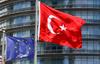 Bruselj vztraja pri dogovoru s Turčijo glede ustavljanja beguncev