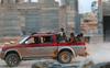 Po uporniškem preboju obroča okoli Alepa v mestu potekajo ostri spopadi