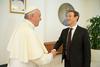 Srečanje papeža in Zuckerberga ali kako komunikacijsko tehnologijo uporabiti v boju proti revščini