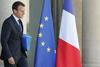 Francoski gospodarski minister Macron odstopil. Bo kandidiral za predsednika?