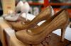 Bosanski Srbi izdelali čevlje za Melanijin pohod na Belo hišo
