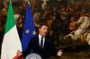 Italija: Po visokem porazu na referendumu Renzi podal odstop