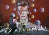 Umrl je David Bowie: Poslovilno darilo protejskega 