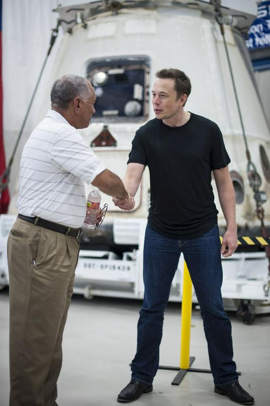 Charles Bolden, Elon Musk