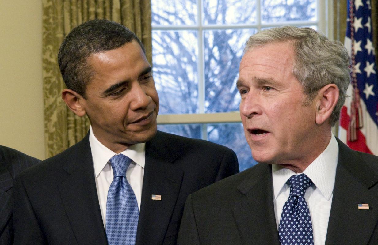 Predsednik Bush je zapor v Guantanamu vzpostavil, Obama pa ga je kljub nasprotnim obljubam ohranil. Foto: Reuters