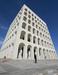 Fašistična arhitektura: devet obokov za devet črk priimka Mussolini, šest za ime Benito