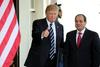 Trump izrazil močno podporo egiptovskemu predsedniku Al Sisiju