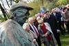 Foto in video: Tržaški pisatelj Boris Pahor dobil svoj kip v Tivoliju
