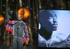Foto: 21 let po smrti raper Tupac prišel v Dvorano slavnih rokenrola