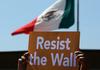 Trump (začasno) opustil zahtevo za gradnjo zidu z Mehiko