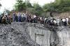 Iran: Po eksploziji v premogovniku ujetih 80 rudarjev