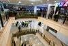 Kolumbija: Eksplozija bombe v trgovinskem centru zahtevala tri smrtne žrtve