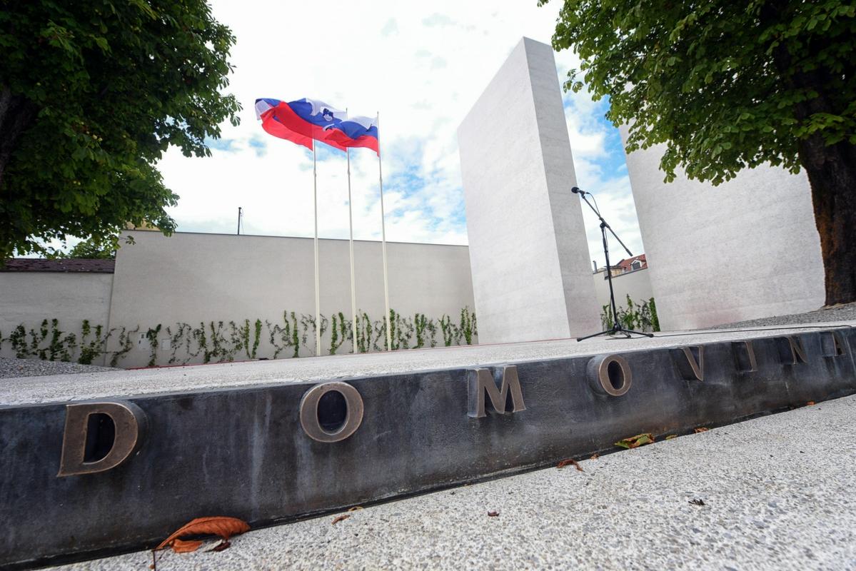 Spomenik žrtvam vseh vojn v Ljubljani. Foto: BoBo