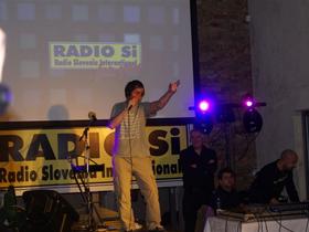  Photo: Radio Si