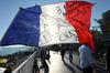 Francija: Ob državnem prazniku tudi spomin na napad v Nici
