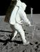 Armstrongovo torbo za Lunin prah prodali za 1,8 milijona dolarjev