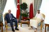 Erdogan v Dohi reševal zalivsko krizo, doma pa 