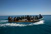 Bodo italijanske ladje delovale v libijskih ozemeljskih vodah?