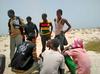 Jemen: Tihotapci ljudi v morje porinili do 180 prebežnikov. Več deset mrtvih.
