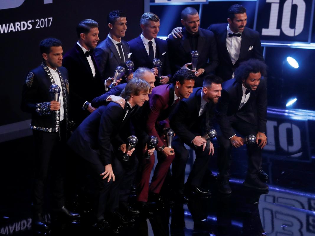 Dani Alves, Sergio Ramos, Cristiano Ronaldo, Toni Kroos, Leonardo Bonucci, Gianluigi Buffon, Luka Modrić, Andres Iniesta, Neymar, Lionel Messi in Marcelo