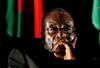 Tudi opozicija poziva Mugabeja k odstopu
