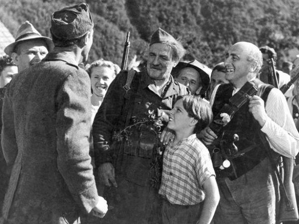 Leta 1949 je bil Na svoji zemlji kot prvi slovenski oziroma jugoslovanski film predstavljen v tekmovalnem programu filmskega festivala v Cannesu. Foto: SFC