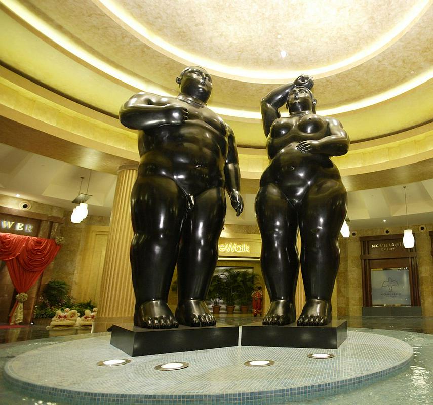 Boter's statue of Adam and Eve from 1990. Photo: Reuters