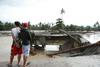 Sreča v nesreči - našli Filipinko, ki jo je deroča voda odnesla 900 km stran