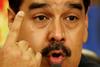 Kljub hudi krizi Maduro za 40 odstotkov dvignil minimalno plačo